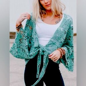 ☀️ Three Bird Nest Crotchet Lace Wrap ☀️